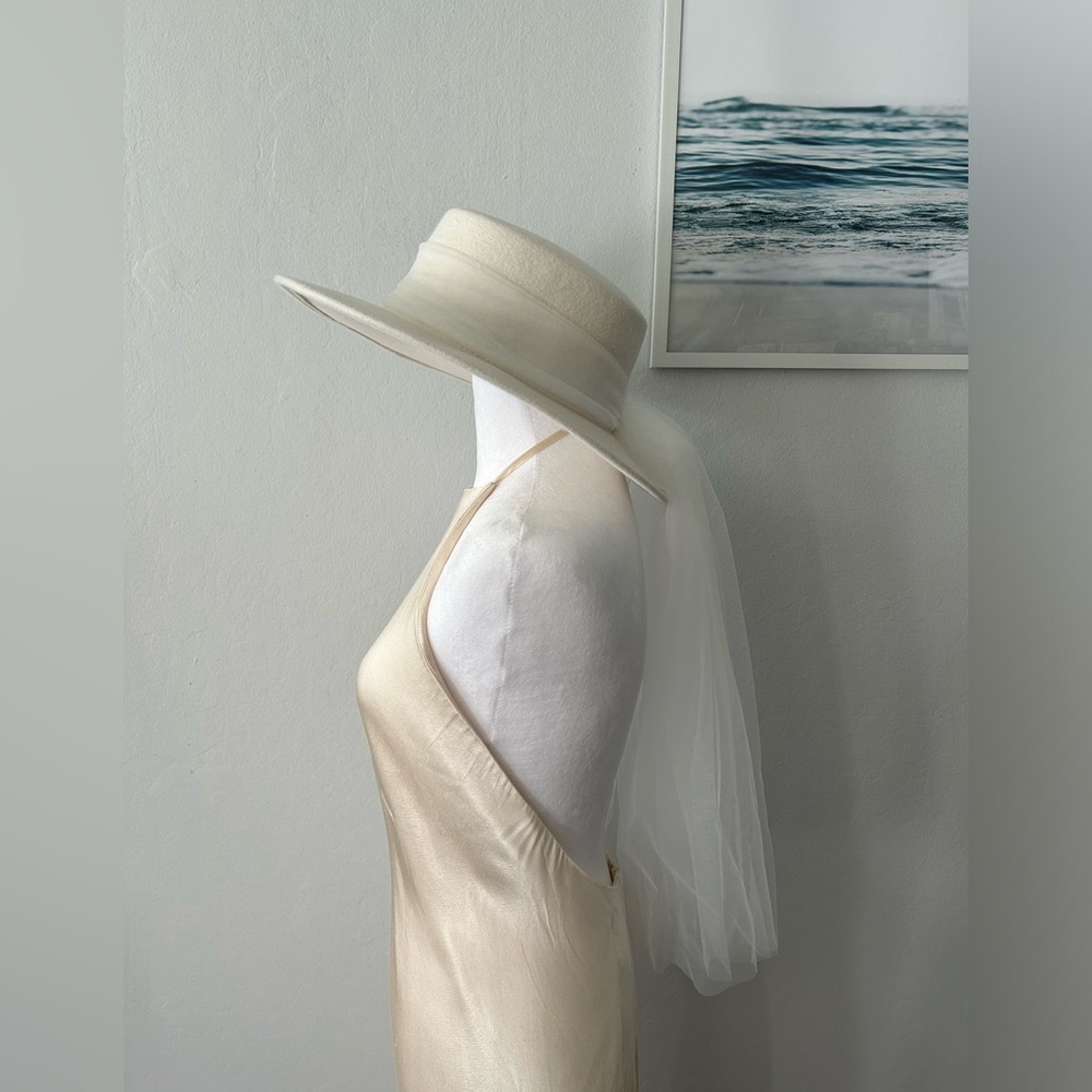 White Veiled Boater Hat - Women's Formal Hat - Picture 6 of 7